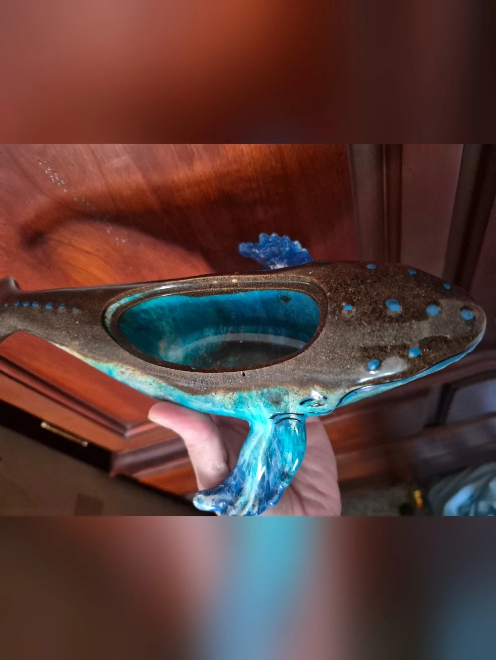 Blue RESIN Humpback whale Box - Decorative Ocean Accent